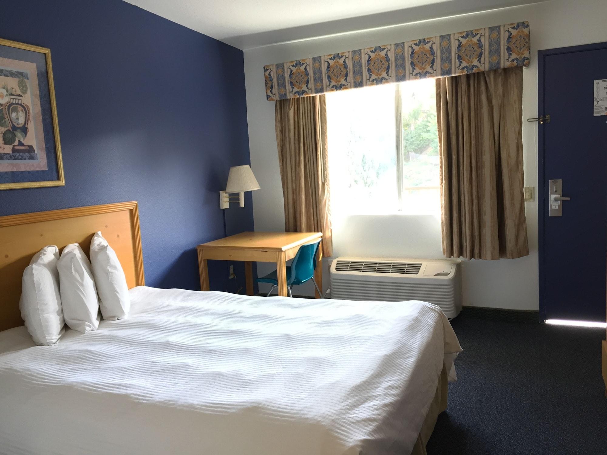 Bay Inn And Suites Сан-Диего Экстерьер фото